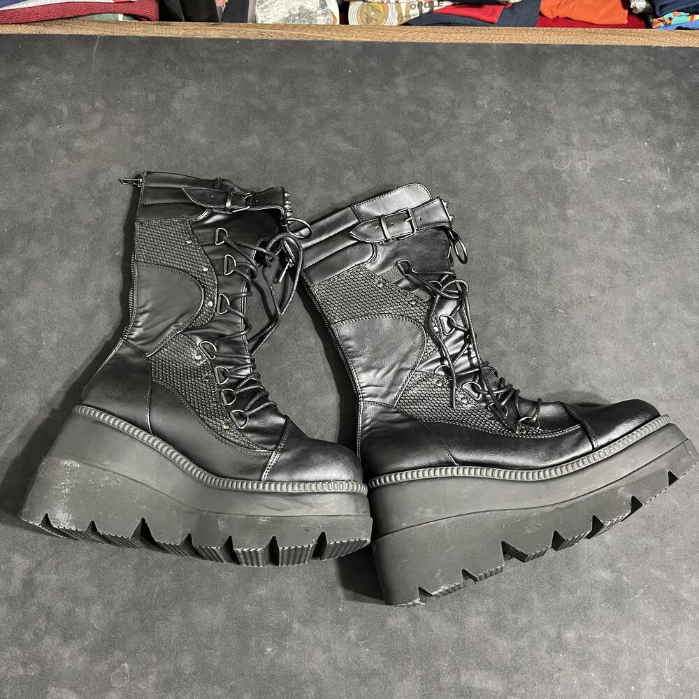 Demonia Shaker-70 Platform Combat Boots Womens Size 12 Black Gothic Studded Punk